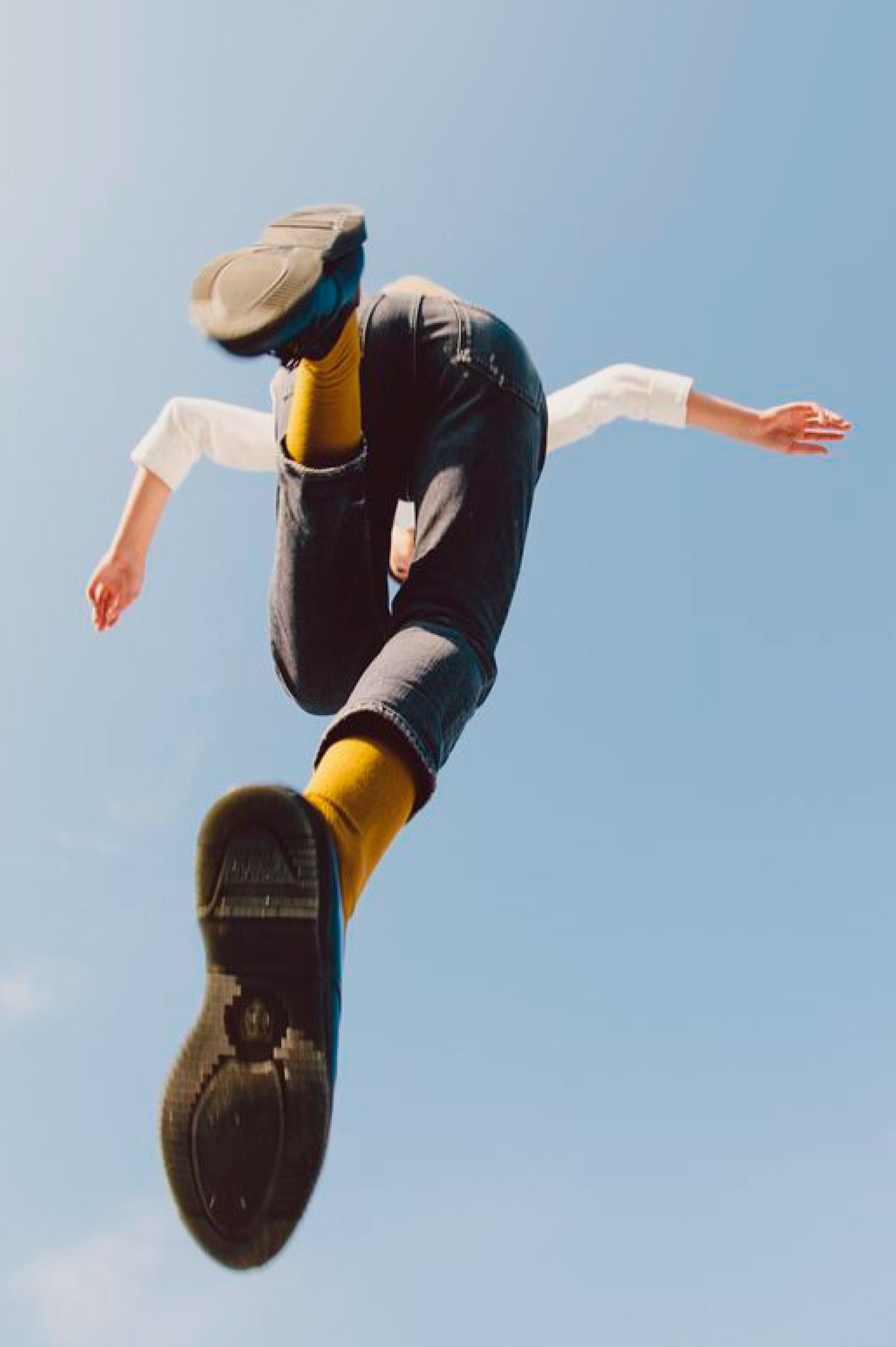 O PRIMEIRO CALÇADO CASUAL LEVE COM SOLA DE BORRACHA DO MUNDO — REVOLUCIONANDO O CALÇADO E